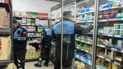 Silivri Belediyesi Zabıta Müdürlüğü, yeni yıl öncesinde vatandaşların yoğun olarak