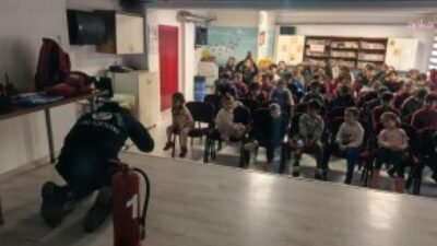 Silivri’de Akören Ümit Aksun Ortaokulu’nda, İlçe Millî Eğitim Müdürü İbrahim