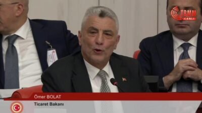 TBMM Genel Kurulu'nda AK Parti ve CHP milletvekilleri arasında "yolsuzluk" iddiaları