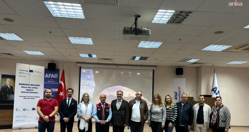 Tekirdağ, Karadeniz Bölgesi’ni afetlere karşı birleştiriyor Trakya Kalkınma Ajansı (TRAKYAKA) ana yürütücülüğünde, Tekirdağ Büyükşehir Belediyesi’nin paydaşı