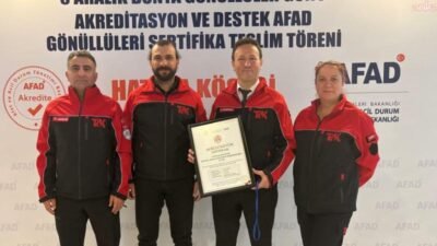 Tepebaşı Arama Kurtarma (TAK) ekibi , AFAD gönüllüleri olarak akredite edildi.