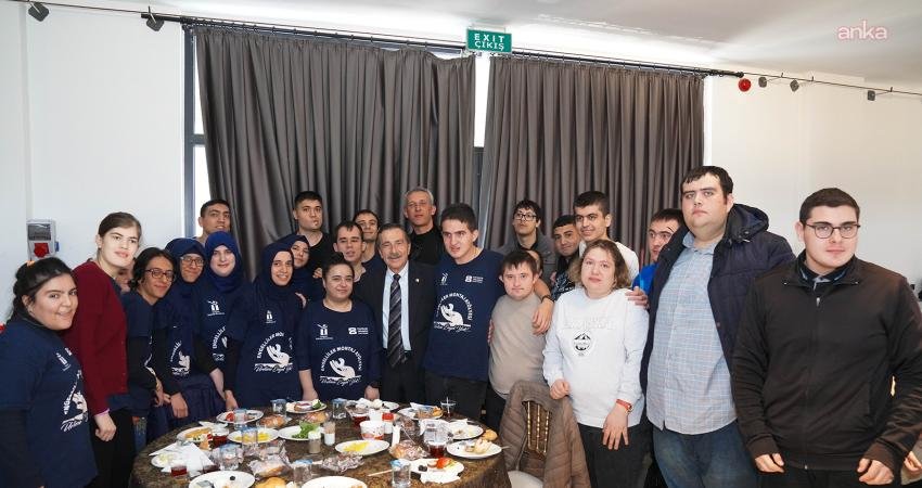 Tepebaşı Belediyesi’nin 3 Aralık Dünya Engelliler Günü dolayısıyla düzenlediği etkinlikte