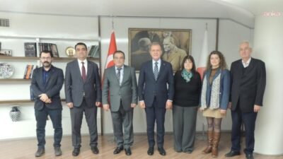 TMMOB Yönetim Kurulu Başkanı Emin Koramaz ve Yönetim Kurulu üyeleri,