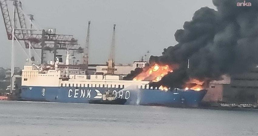 Ukrayna'nın Chornomorsk Limanı'na yanaşan Cenk Denizcilik filosuna ait M/V CENK