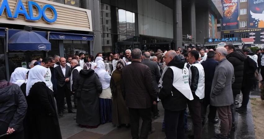 Van’da siyasi partiler, sivil toplum kuruluşları, meslek odaları, sanatçılar ve