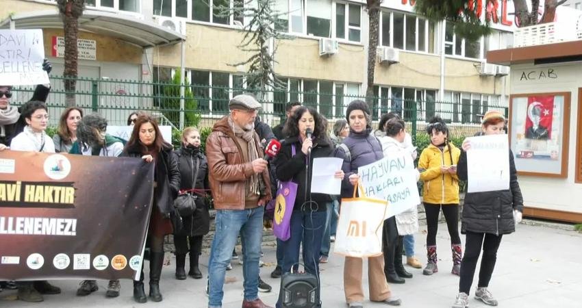 Serbest Veteriner Hekimler Derneği ve bir grup yaşam hakkı savunucusu