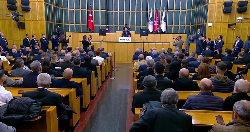 Saadet Partisi Genel Başkanı Mahmut Arıkan,  “Cumhuriyet tarihinde ilk kez