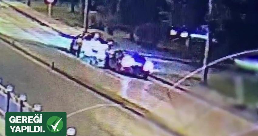 Yerlikaya: “Dur ihtarına uymadığı için son 6 yılda 9 şehidimiz, 16 gazimiz var” İçişleri Bakanı Ali Yerlikaya, Kayseri’nin Melikgazi ilçesinde yol uygulaması sırasında,