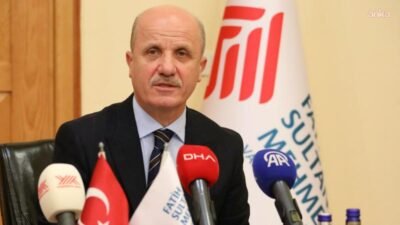 Yükseköğretim Kurulu (YÖK) Başkanı Erol Özvar “Üniversiteden 3 yılda mezuniyet imkânı, hem mali