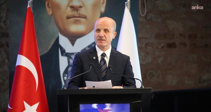 Yükseköğretim Kurulu Başkanı Prof. Dr. Özvar’dan rektörlere müfredat ve AKTS mesajı: “Siz çalışın, biz destekleyelim” Yükseköğretim Kurulu Başkanı Prof. Dr. Erol Özvar, üniversite rektörleriyle bir