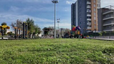 Yüreğir Belediyesi, ilçe sakinlerinin yaşam kalitesini yükseltmek ve mahallelere yeni