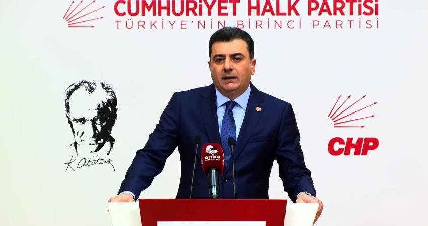 CHP Sözcüsü Zeynel Emre, “Biz istiyoruz ki artık liyakatsizliğin yolsuzluğa,