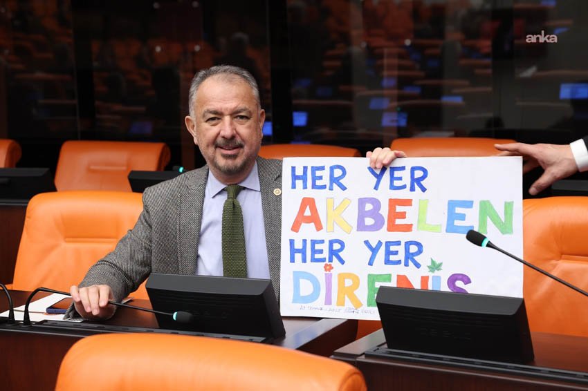 CHP’li Uzun’dan Milas’taki 6 köyü kapsayan acele kamulaştırma kararına tepki: Muğla’da savaş mı var? Muğla’nın Milas ilçesinde 679 parseli kapsayan acele kamulaştırma kararını eleştiren