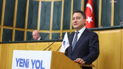 DEVA Partisi Genel Başkanı Ali Babacan, vekil transferleri üzerinden AK
