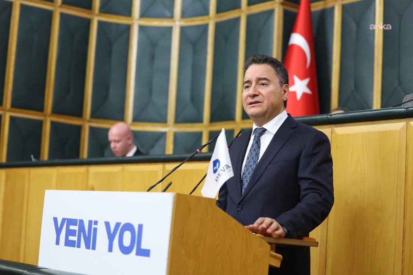 DEVA Partisi Genel Başkanı Ali Babacan, vekil transferleri üzerinden AK