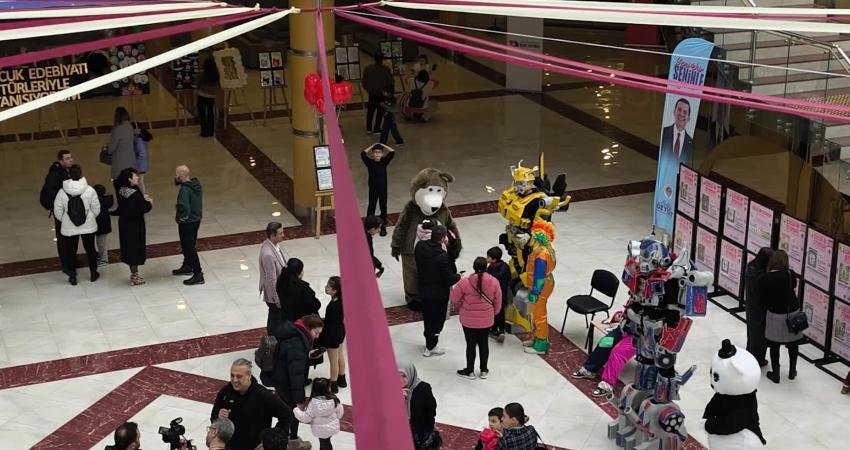 Yenişehir Belediyesi tarafından çocukları yarıyıl tatilinde sanatla buluşturmak amacıyla düzenlenen