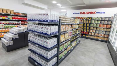 İzmir Büyükşehir Belediyesi’nin tamamen yerli üreticiden temin ederek ürettiği İZMAR