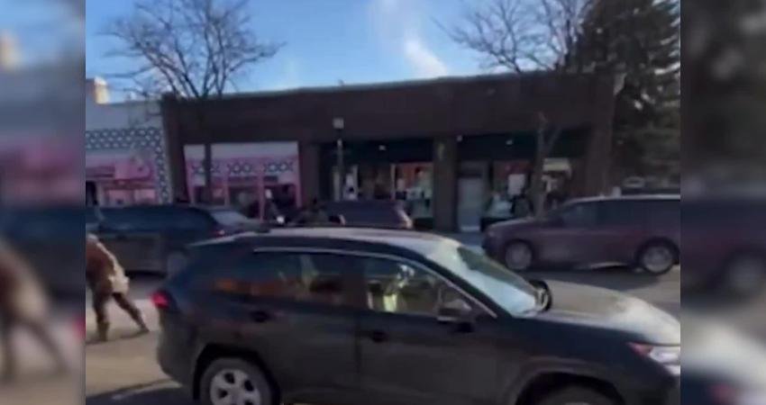 ABD’nin Minnesota eyaletinde federal göçmenlik ajanlarının (ICE) bir ABD vatandaşını