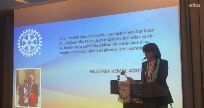 Adana Rotary Kulubü’nün bilim, sanat ve sinemada meslek ödülleri dağıtıldı Adana Rotary Kulubü'nün bilim, sanat ve sinemada meslek ödülleri sahiplerini