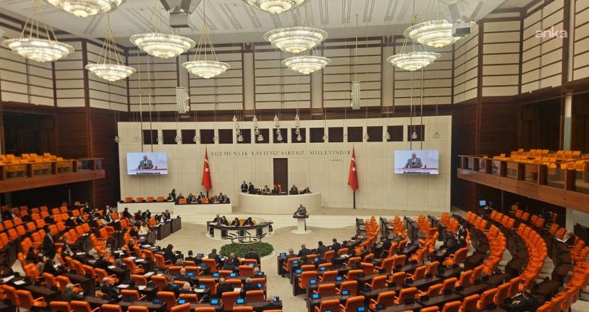 TBMM Genel Kurulu'nda AK Parti'nin TBMM Genel Kurulu'nun çalışma takvimine ilişkin