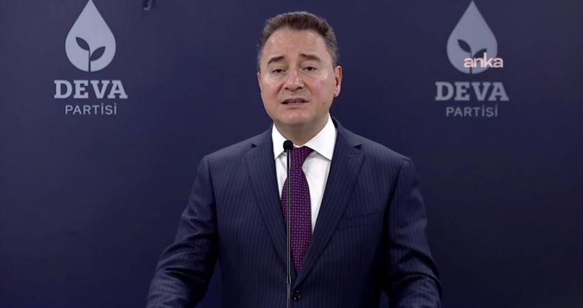 Ali Babacan: “Suriye hükümeti ile SDG arasında sağlanan mutabakatı memnuniyetle karşılıyorum” DEVA Partisi Genel Başkanı Ali Babacan, "Suriye hükümeti ile SDG