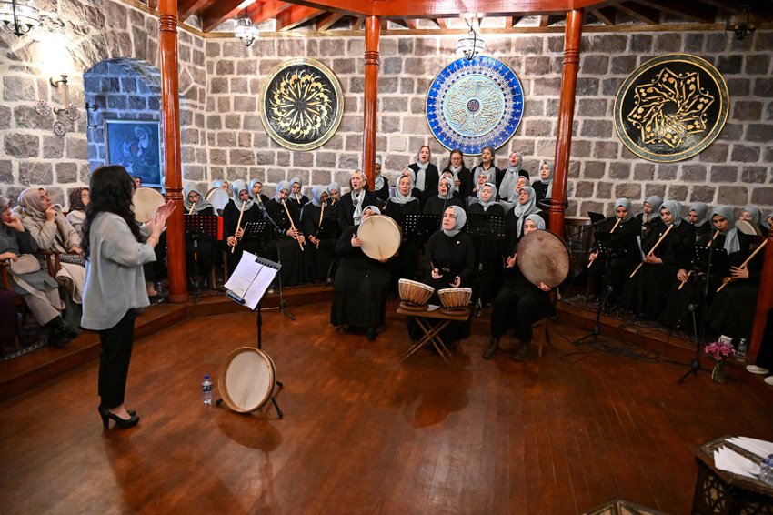 Mevlânâ Celâleddîn-i Rûmi, vuslatının 752’nci yıl dönümünde, Altındağlı kadınlar tarafından