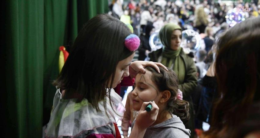 Ankara Büyükşehir Belediyesi, 5. Yarıyıl Çocuk Festivali düzenleyecek Ankara Büyükşehir Belediyesi 30- 31 Ocak 2026 tarihlerinde ANFA Altınpark