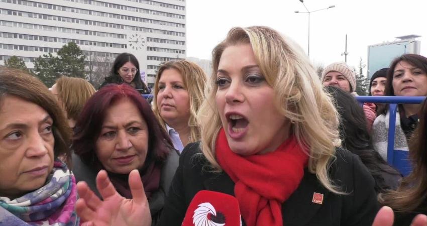 Asu Kaya: “Çeyrek asra yaklaşan AKP iktidarı döneminde en çok yaşam kaygısı ve hayat endişesi yaşayan kesim kadınlar oldu” CHP Kadın Kolları Genel Başkanı Asu Kaya, "Çeyrek asra yaklaşan