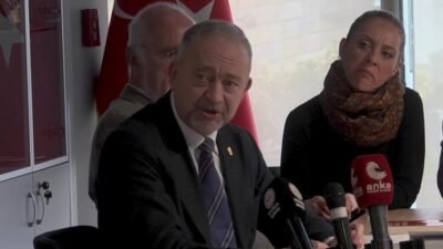 AYM'nin Tayfun Kahraman kararının uygulanmamasıyla ilgili konuşan İstanbul Barosu'nun eski