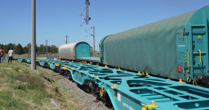 Ulaştırma ve Altyapı Bakanı Abdulkadir Uraloğlu, Türkiye Raylı Sistem Araçları