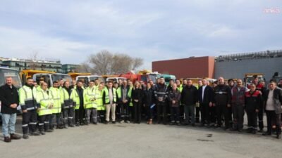 Bakırköy Belediyesi, kar yağışı nedeniyle vatandaşların herhangi bir mağduriyet yaşamaması