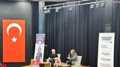 Bakırköy Belediyesi’nin İspirtohane Kültür Merkezi’nde cuma günleri düzenlediği “Bakırköy Muhabbeti”