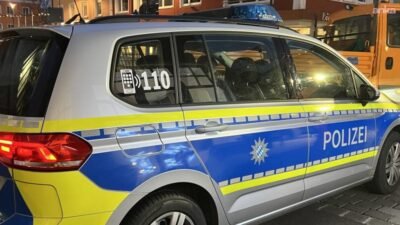 Almanya’nın başkenti Berlin’de, hayvanat bahçesi yakınlarındaki bir apartman dairesinde meydana