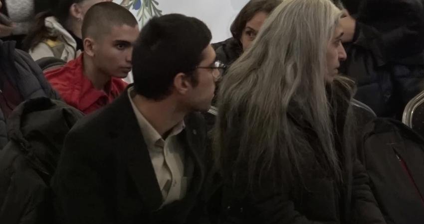 Birbirine tutunan hikâyeler: Ardıç Projesi kitaplaştı İzmir Büyükşehir Belediyesi’nin, birbirleri sayesinde varlıklarını sürdürebilen ardıç ağaçları ve