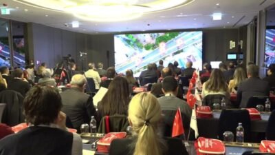 Bornova Belediye Başkanı Ömer Eşki, Afete Karşı Dirençli Kentler Paneli’nde