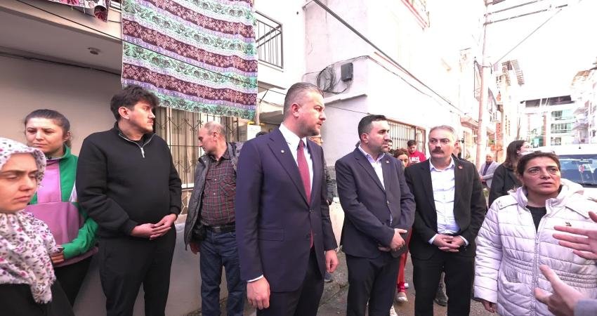 Buca’da sel seferberliği Buca’da etkili olan şiddetli sağanak yağışların ardından Buca Belediye Başkanı