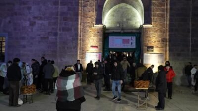 Bursa Büyükşehir Belediyesi, paylaşma ve dayanışma kültürünü güçlendirmek amacıyla pazar