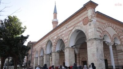 Bursa Büyükşehir Belediyesi, "Bursa Tanpınar Yılı" etkinlikleri kapsamında "Tanpınar’ın İzinde