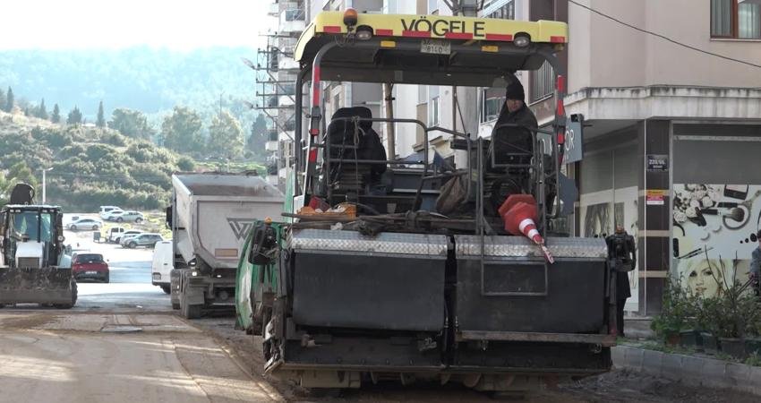 İzmir Büyükşehir Belediyesi, Buca Çamlıkule Mahallesi 220/21 Sokak’ta altyapı çalışmaları