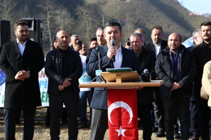 Giresun’un Espiye ilçe merkezine yaklaşık 4 kilometre uzaklıktaki Şirinköy Köyü'nde,