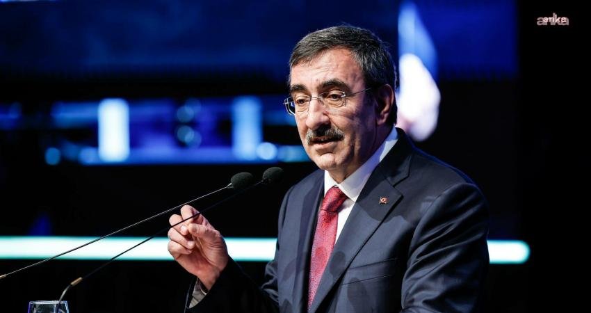 Cumhurbaşkanı Yardımcısı Cevdet Yılmaz, kasım ayında cari işlemler dengesinde 4 milyar