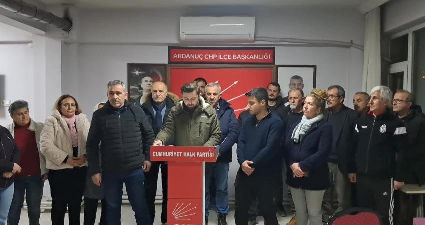 CHP Ardanuç İlçe Başkan Yardımcısı İlker Güreş, emekli aylıklarına yapılan