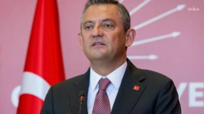 CHP Genel Başkanı Özgür Özel, İstanbul’un Güngören ilçesinde uğradığı bıçaklı