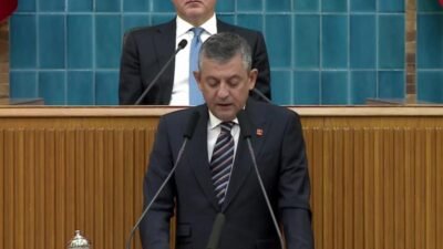 CHP Genel Başkanı Özgür Özel, MHP Genel Başkanı Devlet Bahçeli’nin