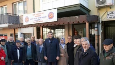 Cumhuriyet Halk Partisi, İzmir’de saha çalışmalarını yeni yılda da ara
