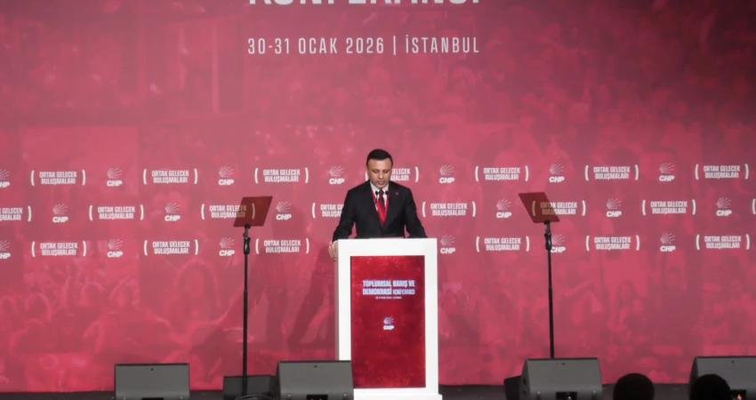 CHP’den Toplumsal Barış ve Demokrasi Konferansı… Resul Emrah Şahan: “Bu ülkenin barışına duyduğum sorumluluktan bir yurttaş olarak asla vazgeçmem” Görevden alınarak yerine kayyum atanan Şişli Belediye Başkanı Resul Emrah