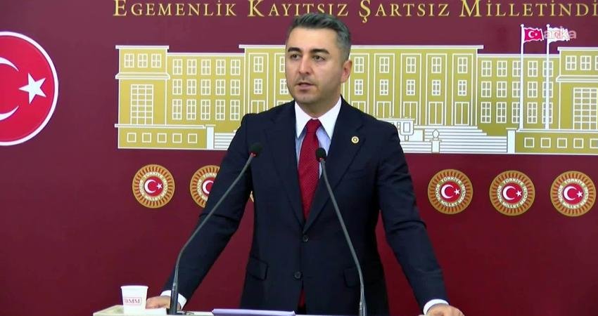 CHP Tekirdağ Milletvekili Cem Avşar, İlbank ve Hazine kaynaklarının dağıtımını Meclis gündemine