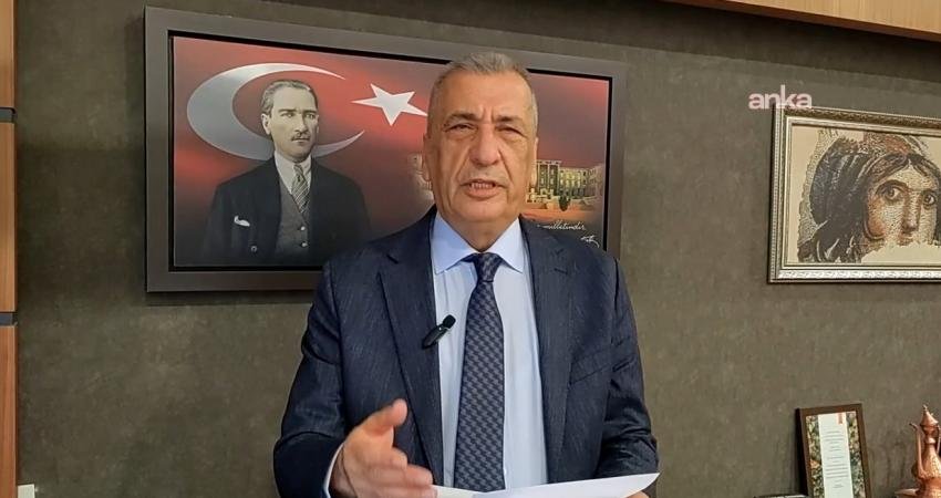 CHP’li Hasan Öztürkmen, ANKA’nın depremde yıkılan öğrenci yurdu haberini TBMM’ye taşıdı CHP Gaziantep Milletvekili Hasan Öztürkmen, ANKA Haber Ajansı’nın “Depremde İskenderun’da