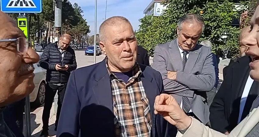 CHP Kadın Kolları Genel Başkanı Asu Kaya, Osmaniye’de esnaf ve