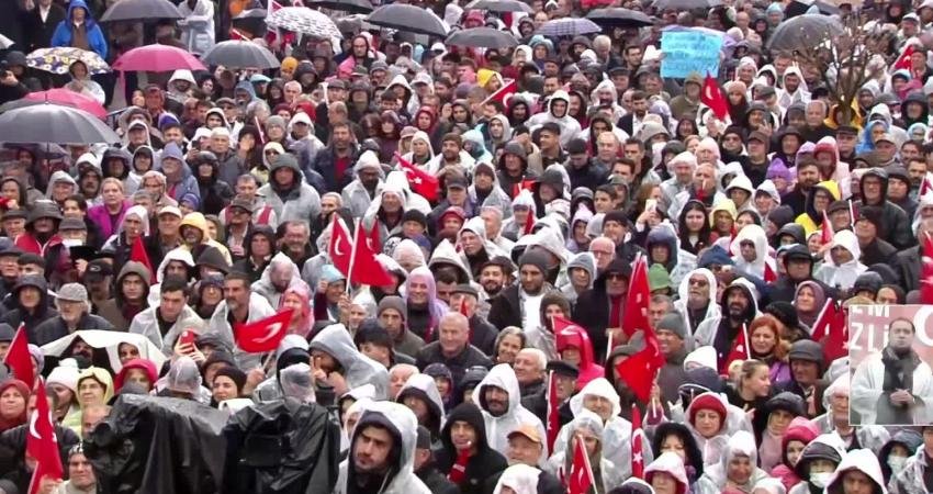 CHP Genel Başkanı Özgür Özel, Denizli'deki "Millet İradesine Sahip Çıkıyor"